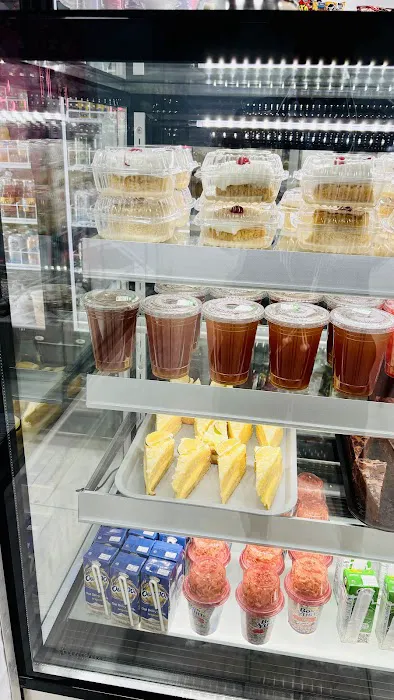 Colombian Restaurant La Dulce Bakery Picture 4