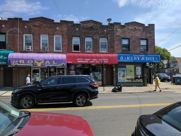 Gourmet Bakery & Deli Picture 9