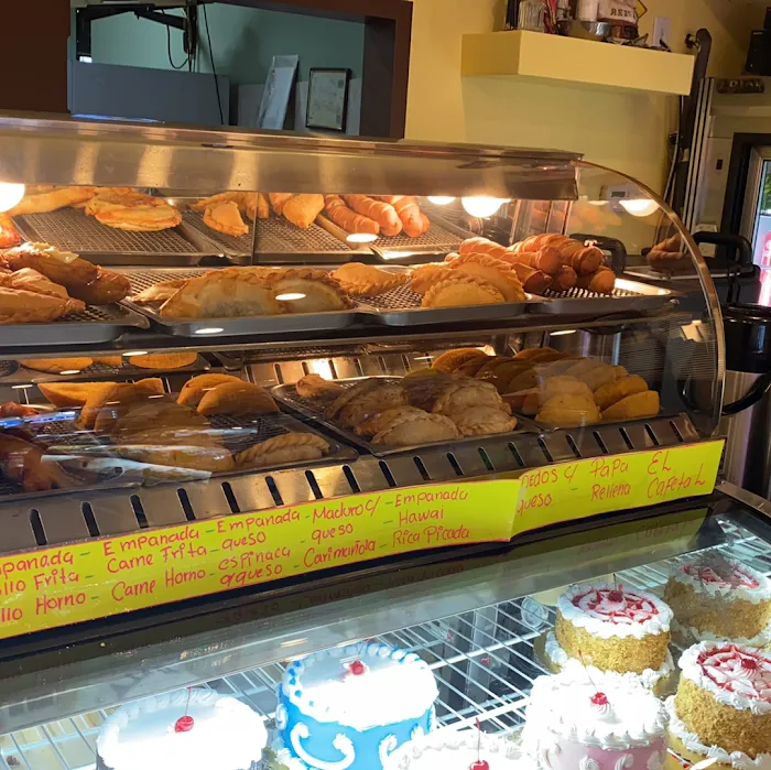 El Cafetal Bakery Picture 10