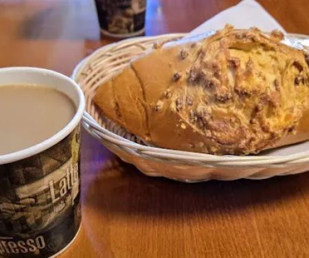 Tajadas Bakery & Restaurant