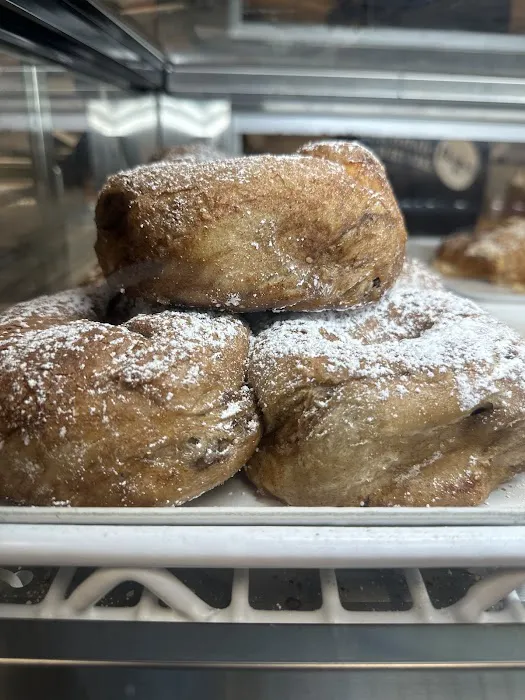 Glendale Bagels & Quality Deli Picture 4