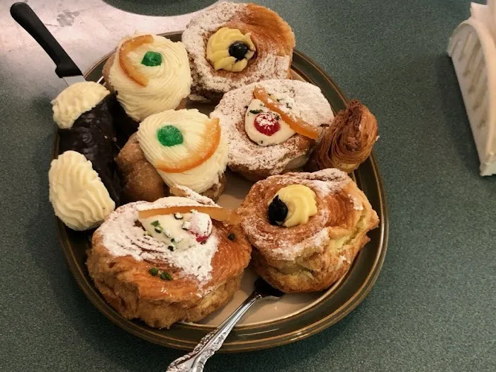 Russo Bakery Picture 3