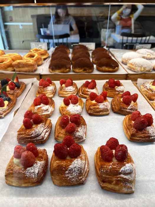 Paris Baguette Picture 6