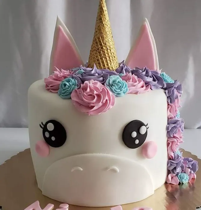 Sweet Kandy's Cakes Picture 5