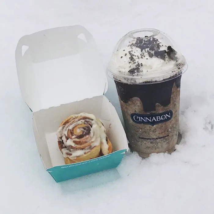 Cinnabon Picture 3