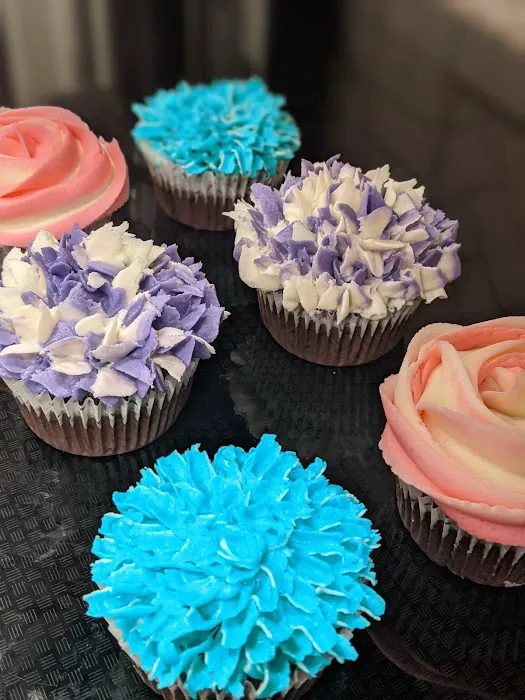 Little Bit O' Love Bakery Picture 2