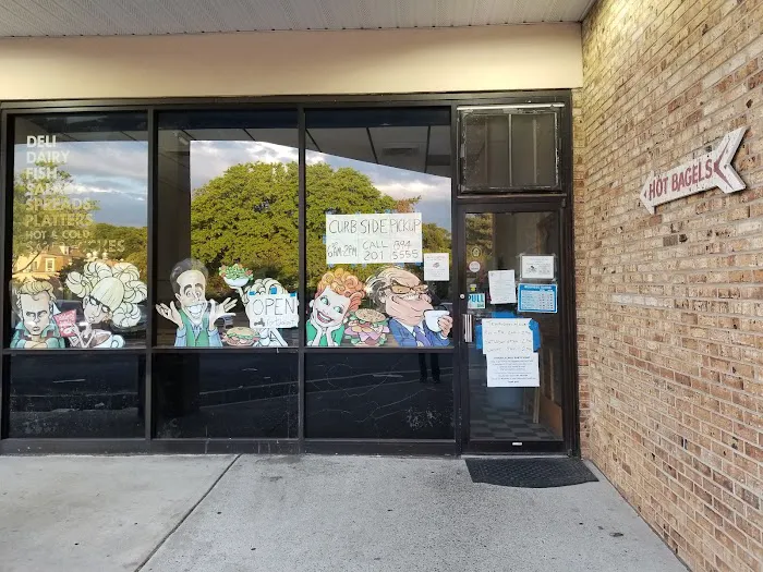 Celebrity Hot Bagels & Deli Picture 1