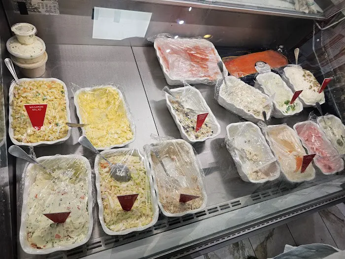 Celebrity Hot Bagels & Deli Picture 8