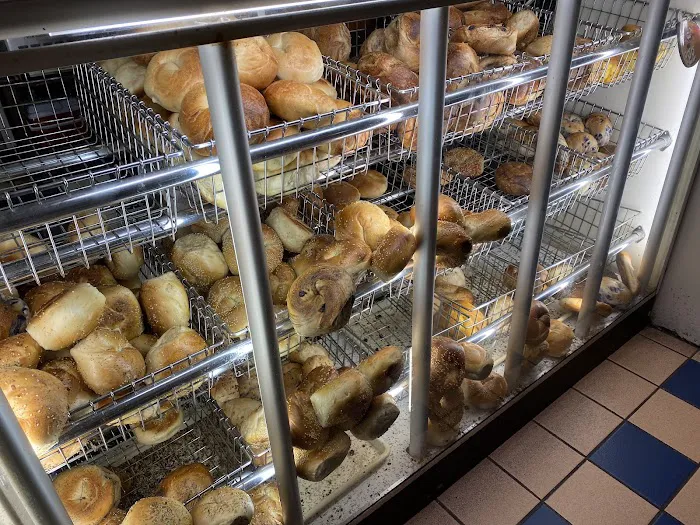 Celebrity Hot Bagels & Deli Picture 7