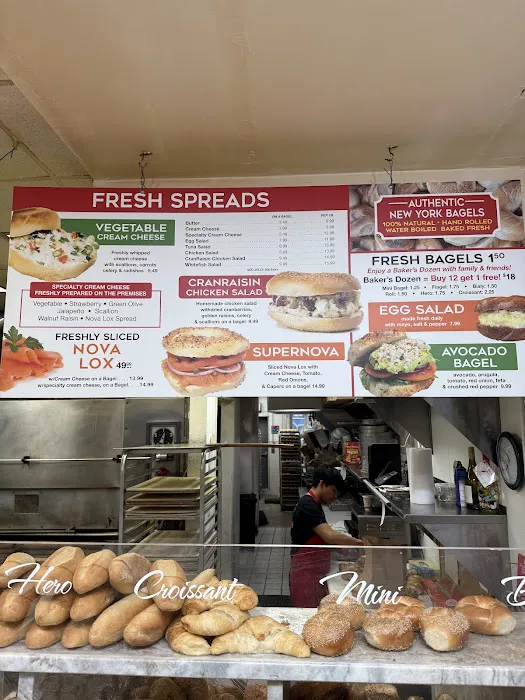 Celebrity Hot Bagels & Deli Picture 5