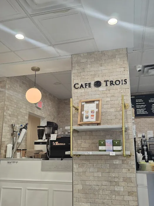 Cafe Trois Picture 8