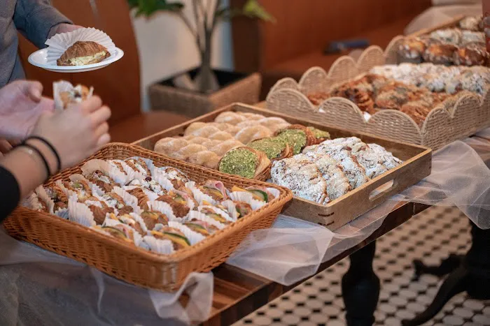 Cafe Trois Picture 9