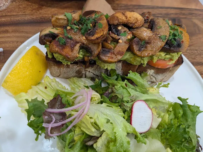 Cafe Trois Picture 6