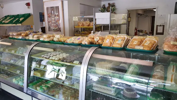 Christine's Bake Shop Picture 3