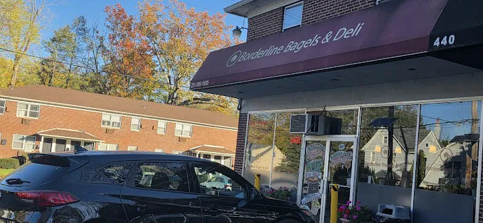 BorderLine Bagel & Deli Picture 8