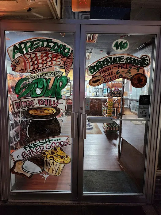 BorderLine Bagel & Deli Picture 4