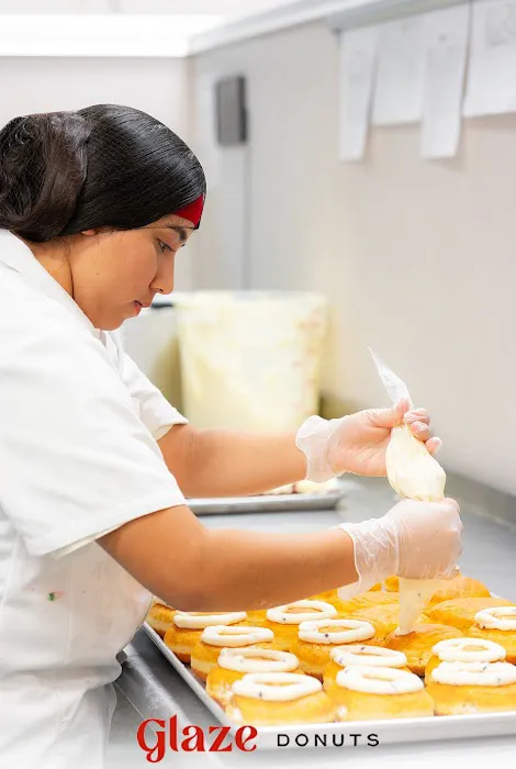 Glaze Donuts - New Milford Picture 4