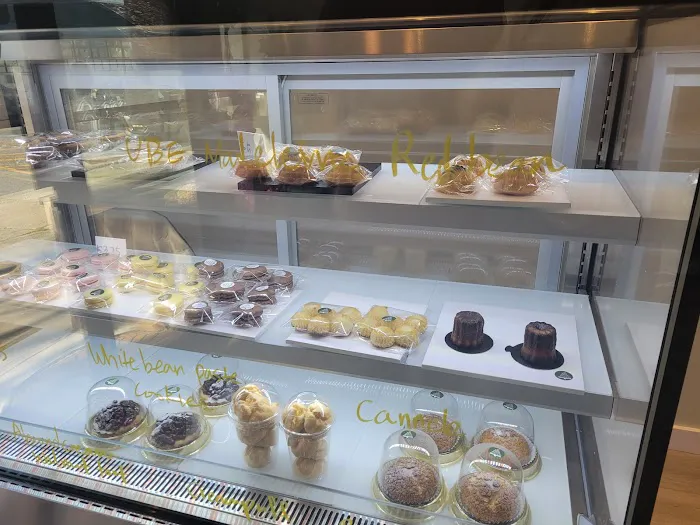 One The Cake Picture 5