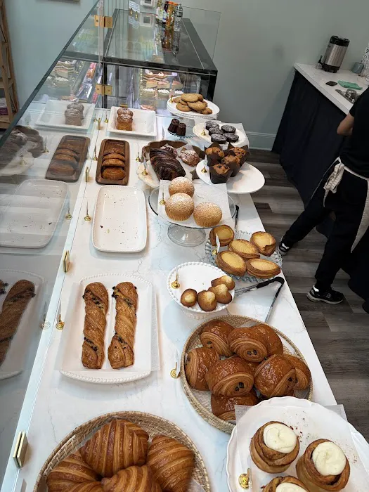 Maxine’s Bakeshop Picture 5