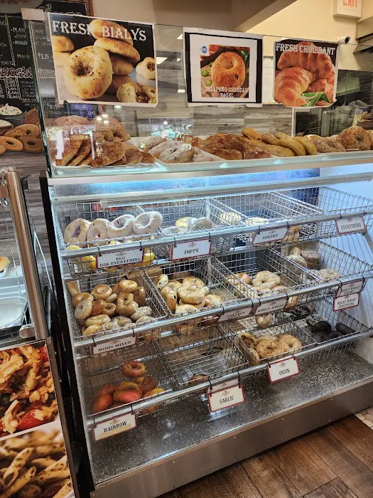 Goldberg's Famous Bagels Picture 7