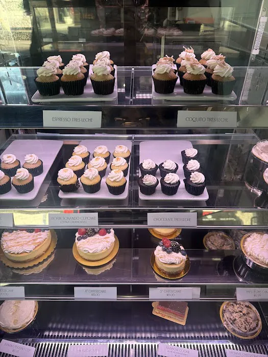 Sweet Lil Sweets Cafe Picture 1