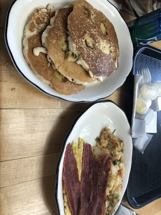 M & O Bagels Picture 8