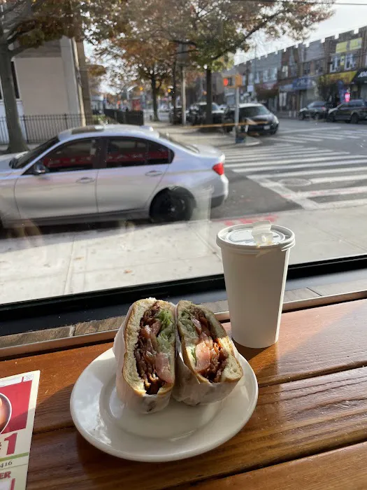 M & O Bagels Picture 5