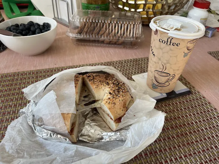 Magic Bagels Inc Picture 4