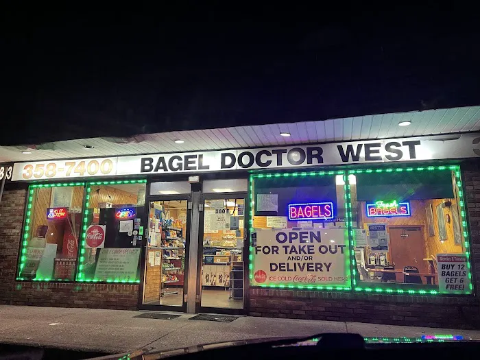 Bagel Doctor West Picture 3