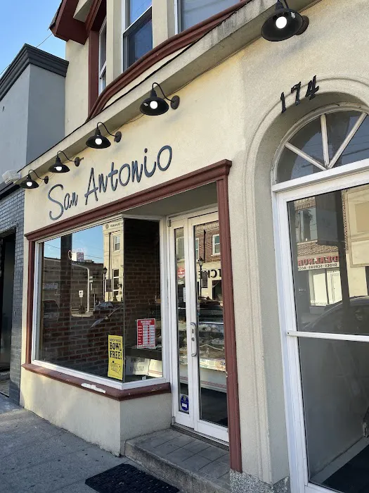 San Antonio Bakery & Restaurant Picture 9