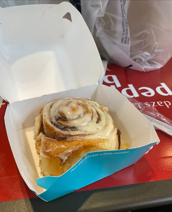 Cinnabon Picture 3