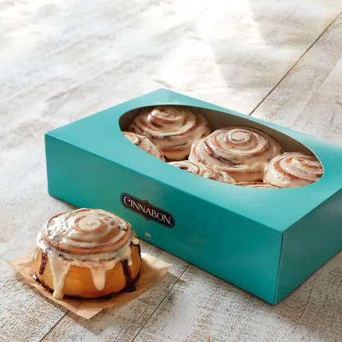 Cinnabon Picture 7