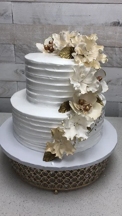 Lucy By Marina Bakery Picture 1