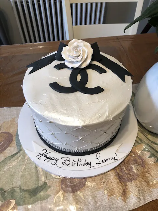 Lucy By Marina Bakery Picture 5