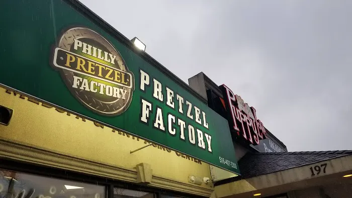 Philly Pretzel Factory Picture 6