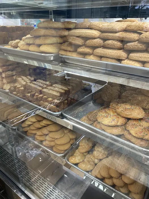 Monreale Bakery Picture 9