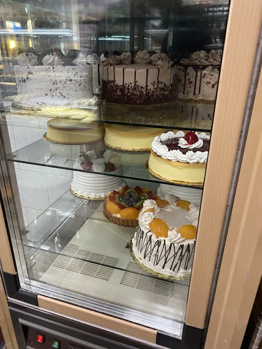 Monreale Bakery Picture 4