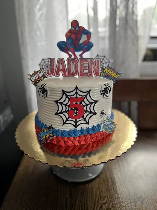 Desire's Dominican Cakes Picture 3