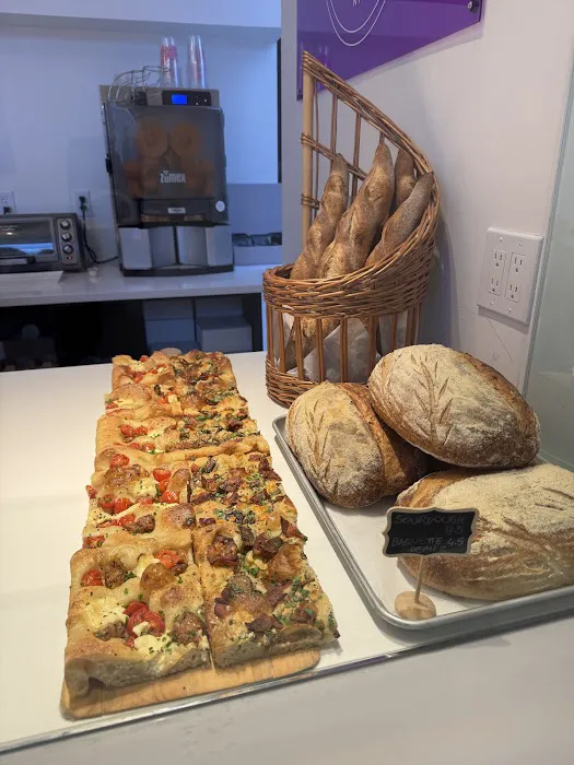 Bianco Latte Bakery & Cafe Picture 7