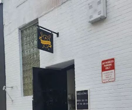 Wafels & Dinges - The Commissary