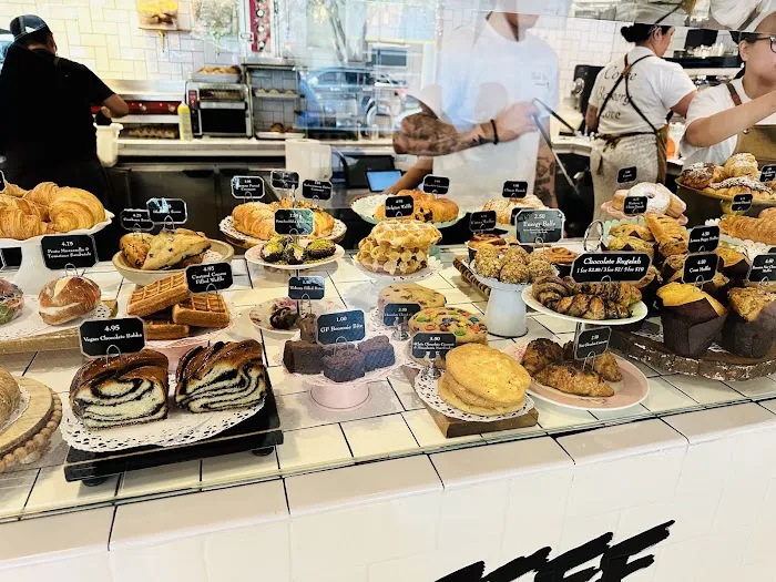 Black Star Bakery & Cafe Picture 1