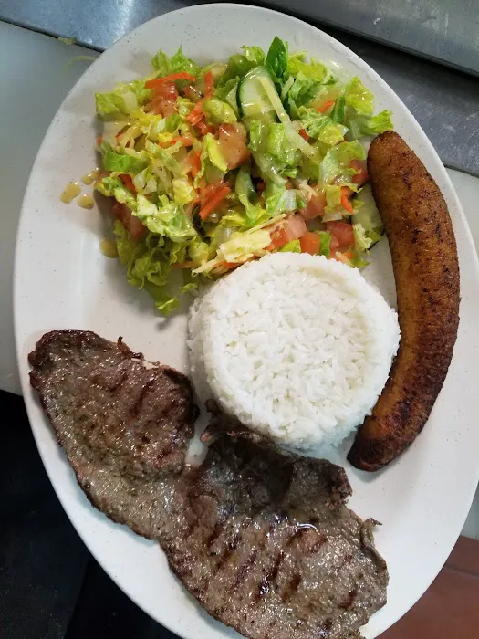 Punto Sabroso Bakery Picture 5