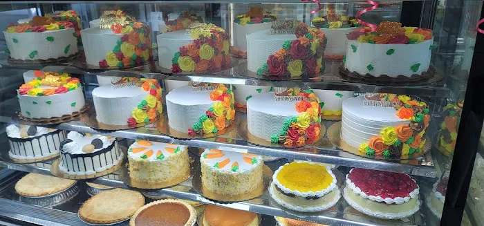 Los Girasoles Bakery de La Doña, Inc. Picture 10