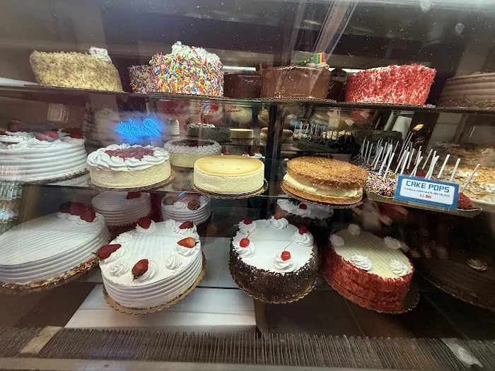 Rudy's Pastry Shop Picture 7