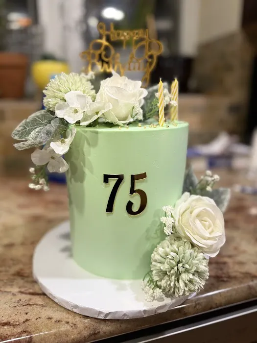 Iva’s Sweet Parlour Picture 1