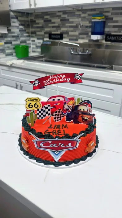 HOUSE OF TRES LECHES/ By Chef Dupeiri Picture 5