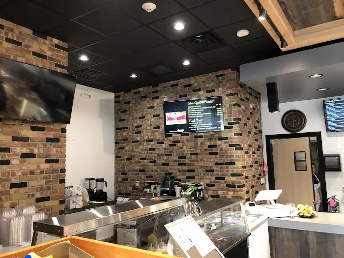 John's Famous Bagels & Deli Picture 6