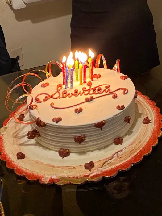 Walter's Cake Art Picture 8