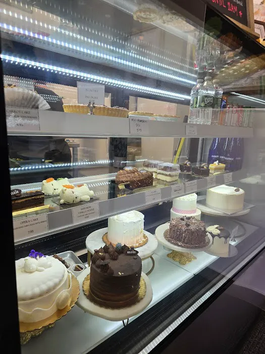 Maia's Bakery Picture 7