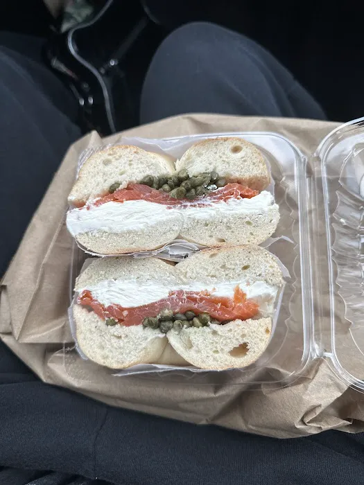 Cafe Bagel Barn Picture 8